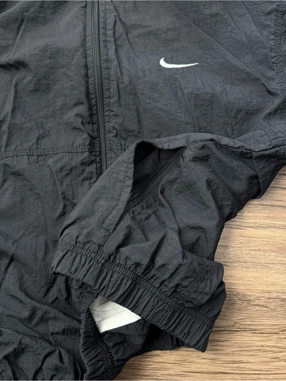 Vintage 90s Nike Black Windbreaker Jacket Big Back Embroidered Spellout Size M